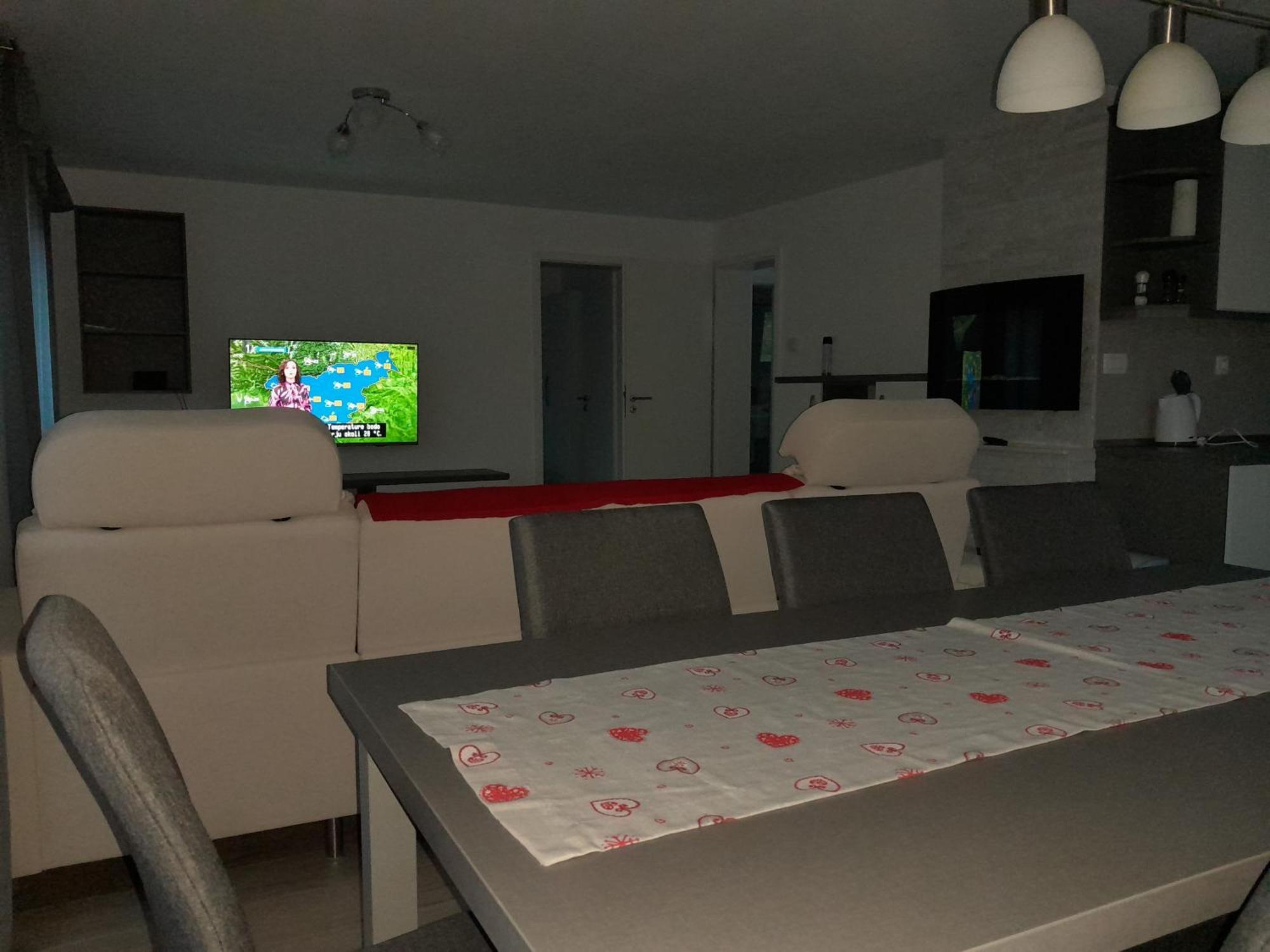 Holiday Home Baron Radece Luaran gambar